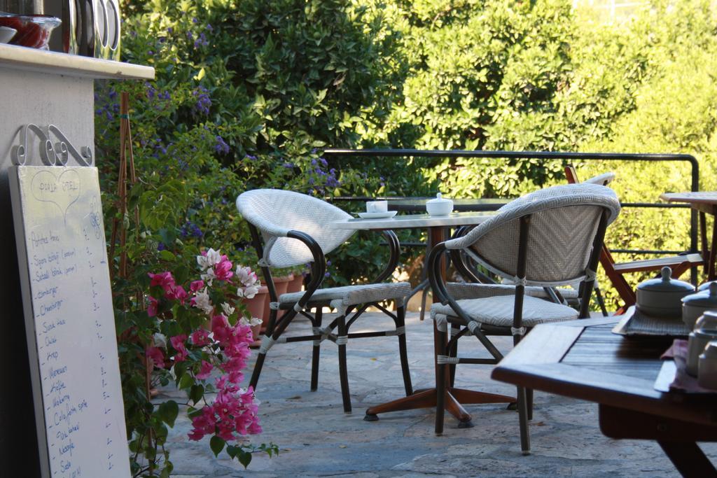 Parla Apart Hotel Чешме Екстер'єр фото