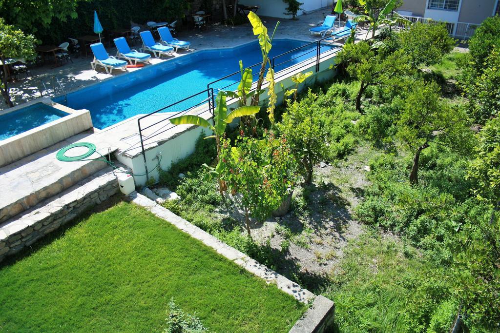 Parla Apart Hotel Чешме Екстер'єр фото