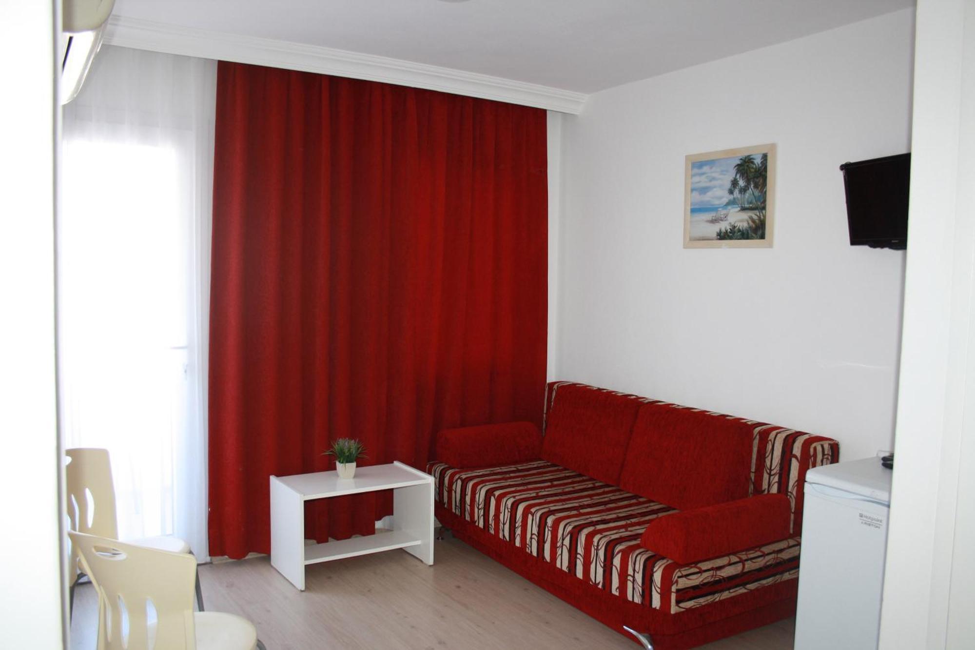 Parla Apart Hotel Чешме Екстер'єр фото