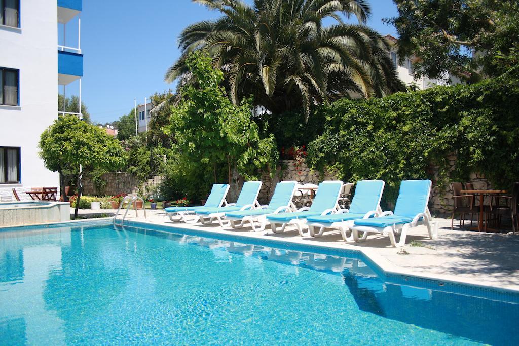 Parla Apart Hotel Чешме Екстер'єр фото